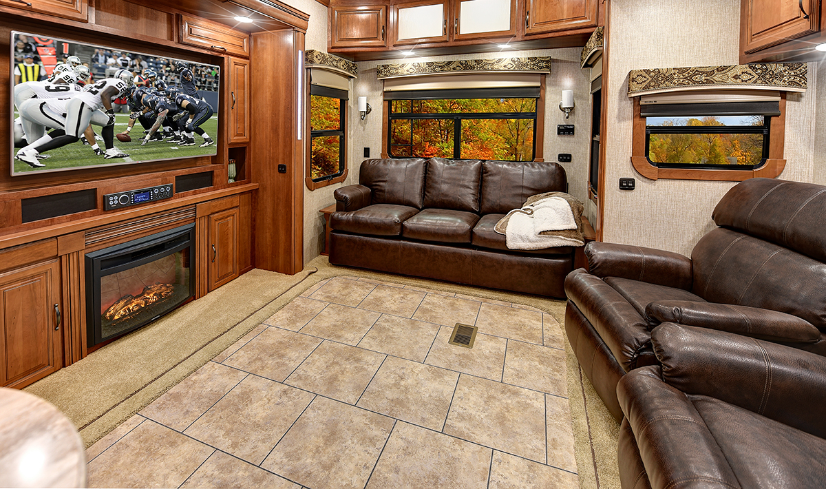 Williamsburg Furniture Fifth Wheel Custom Furniture Brown